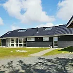 Bakkedraget Nyaraló *